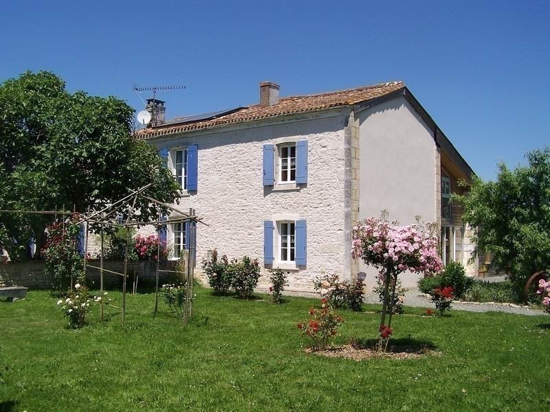 Photo hébergement n°6470 dans Les Deux Sèvres - Gites de france Photo hébergement n°6470 dans Les Deux Sèvres - Gites de france