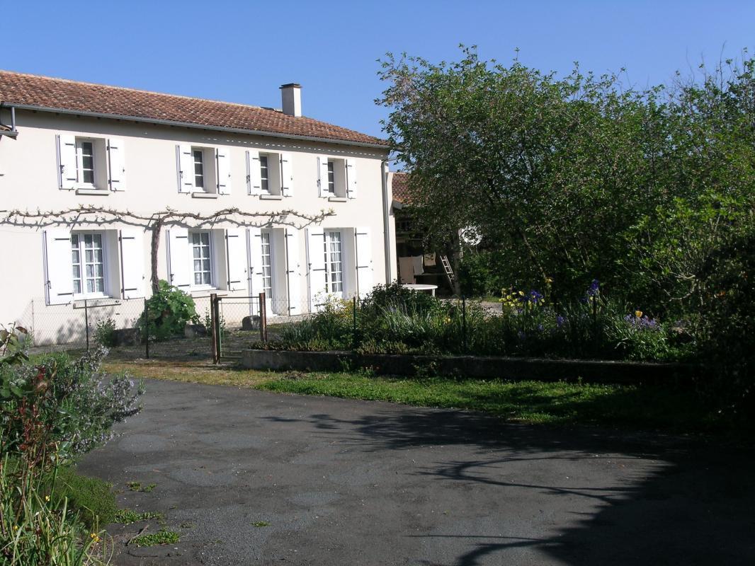 Photo hébergement n°842 dans Les Deux Sèvres - Gites de france Photo hébergement n°842 dans Les Deux Sèvres - Gites de france